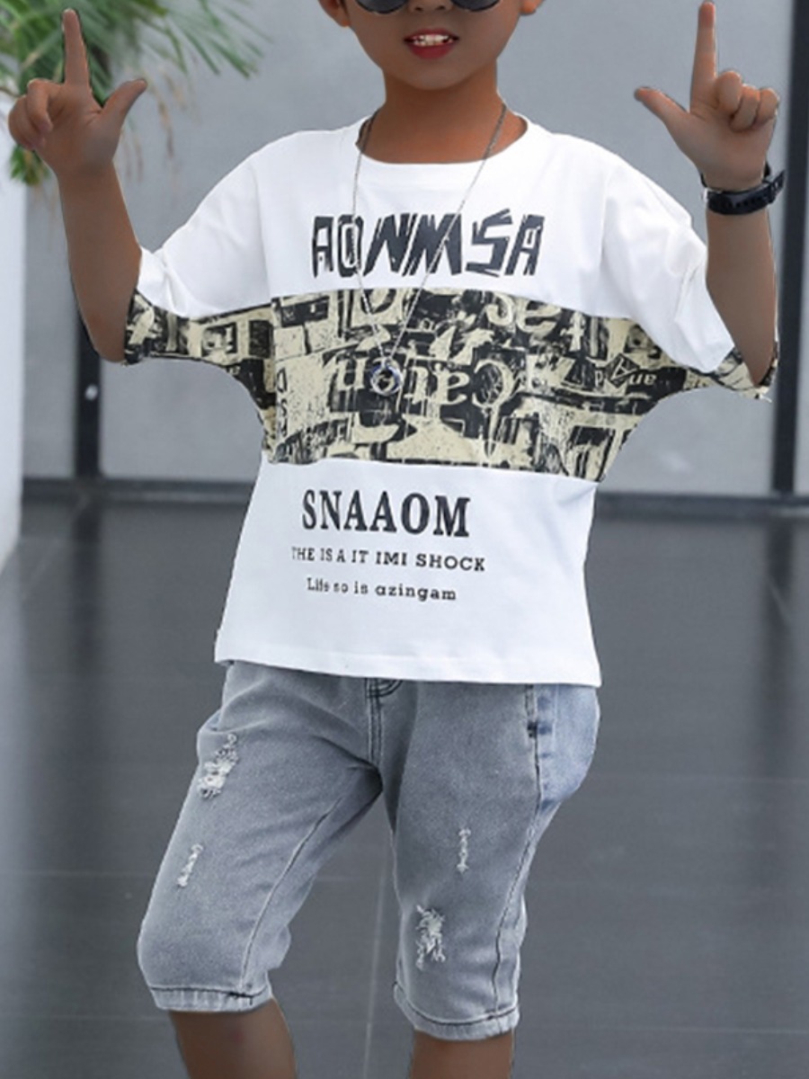 

Lovely Boy Street Letter Print Ripped White Two Piece Shorts Set