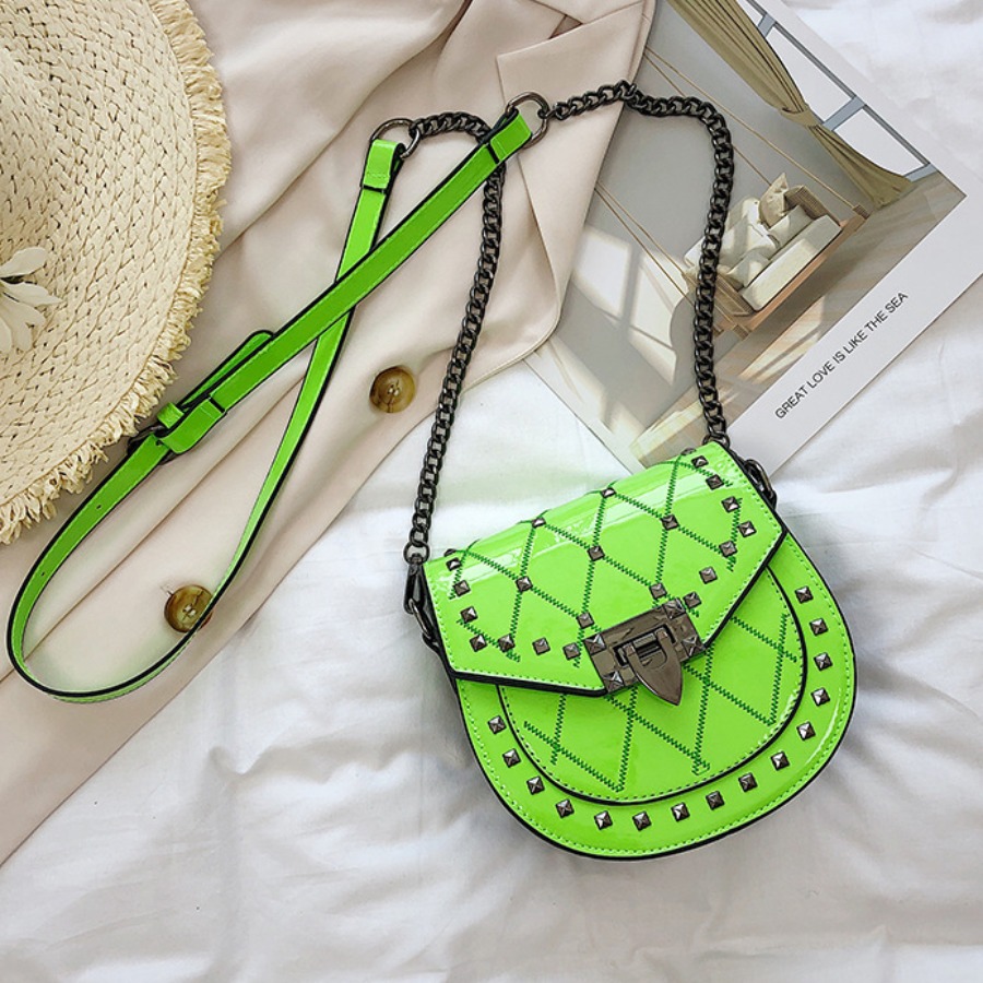 

Lovely Casual Plaid Rivet Decoration Green Crossbody Bags