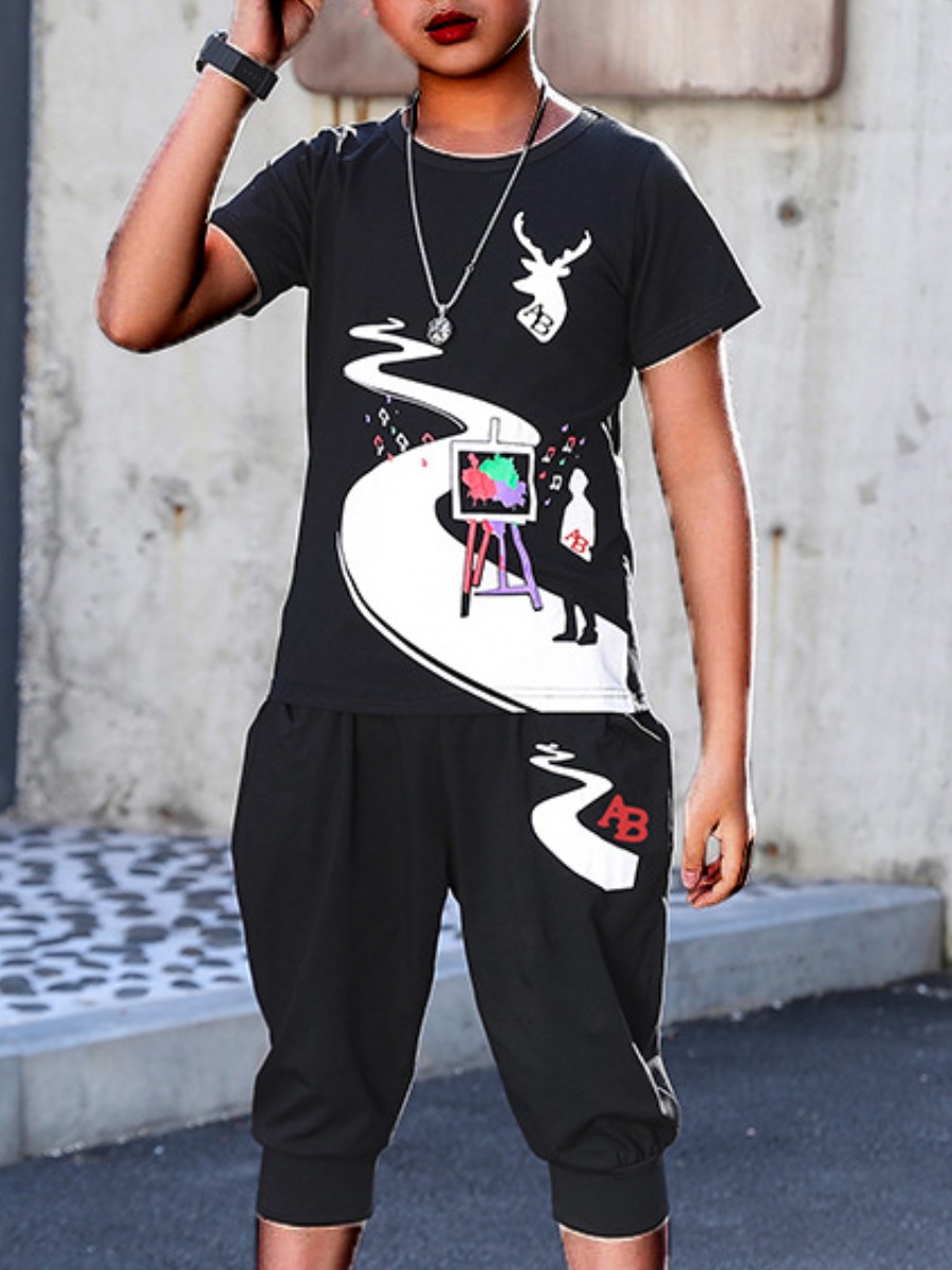 

Lovely Boy Casual Graffiti Print Patchwork Black Two Piece Shorts Set