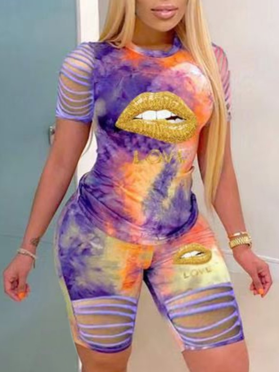 

Lovely Plus Size Street Lip Print Tie-dye Ripped Purple Two-piece Shorts Set