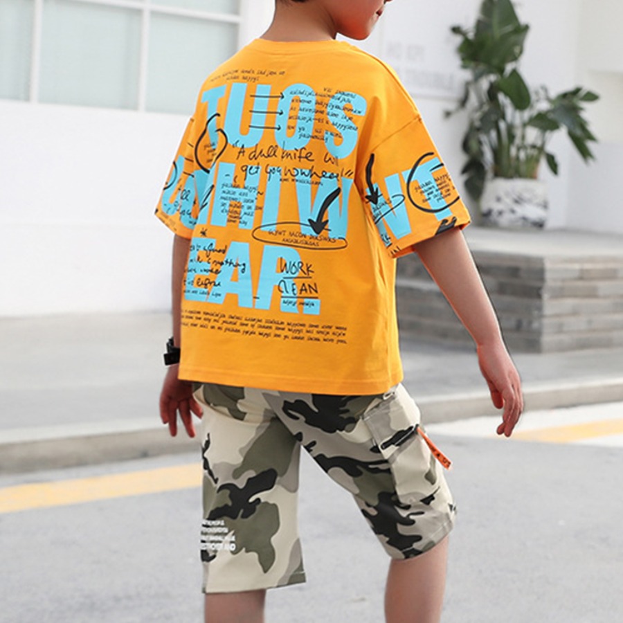 

Lovely Boy Street Letter Camo Print Yellow Two Piece Shorts Set