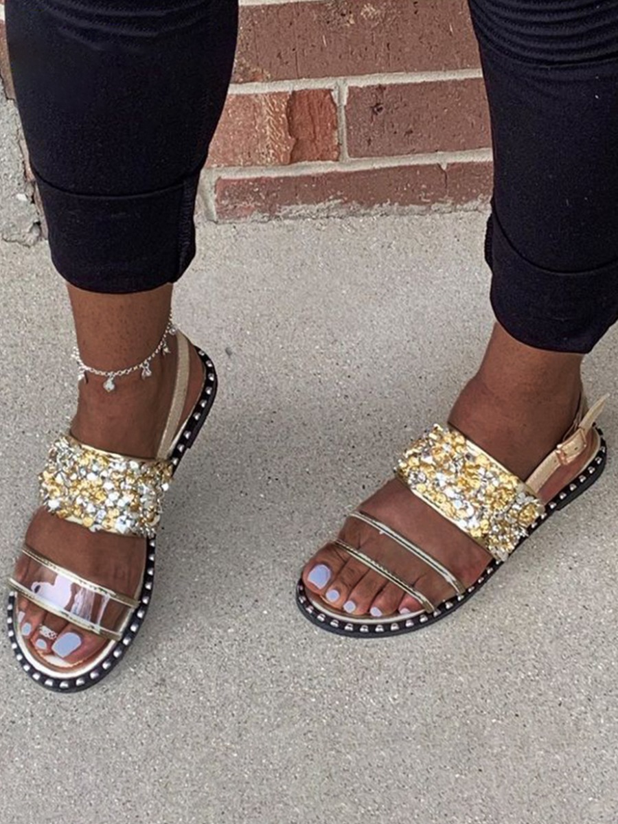 

Lovely Street Buckle Design Gold Sandals