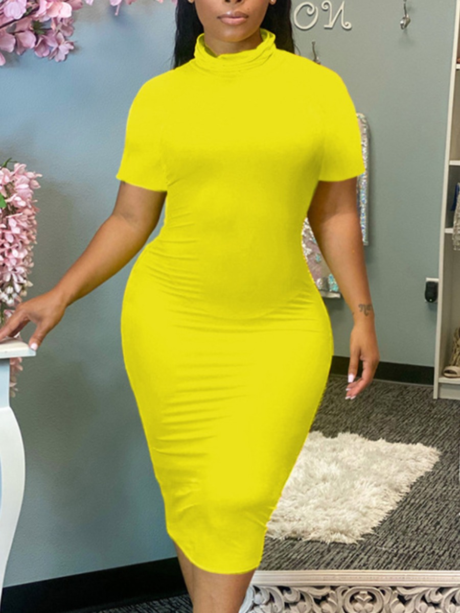 

Lovely Plus Size Casual Turtleneck Plain Yellow Knee Length Dress