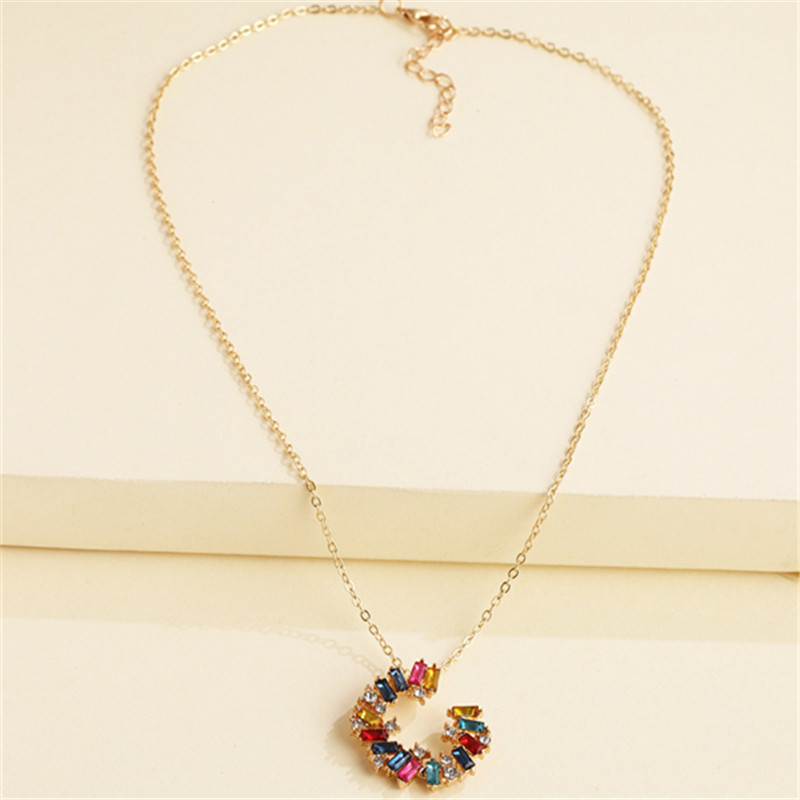

Lovely Casual C-shaped Gold Necklace