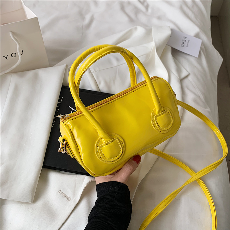 

LW Street Metal Accessories Decoration Yellow Crossbody Bags