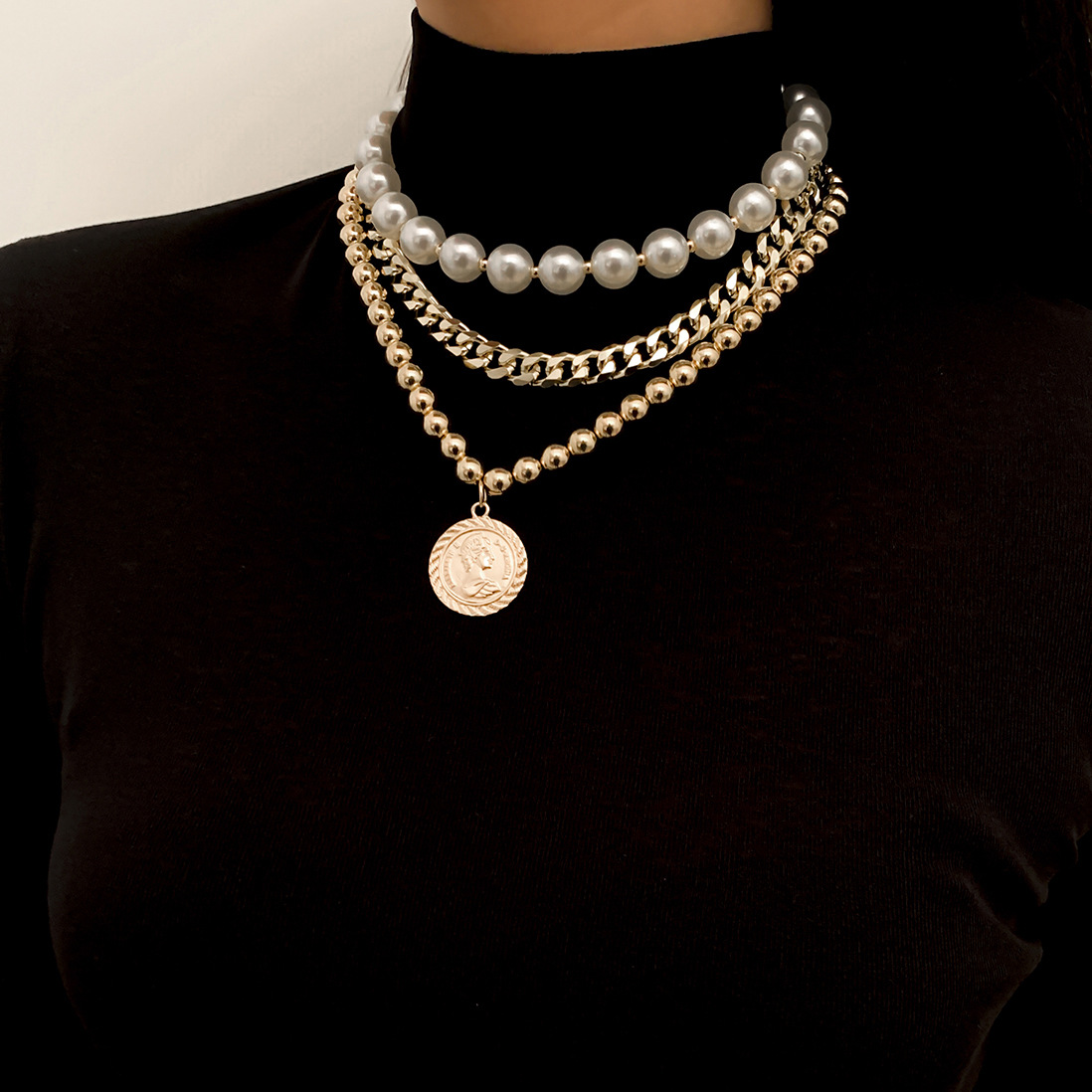 

Lovely Casual Coin Pearl Decoration Gold Multilayer Necklace