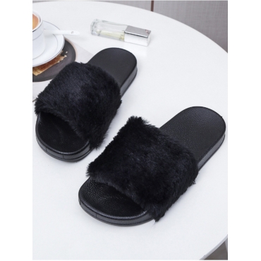 

LW Casual Plush Flat Black Slippers