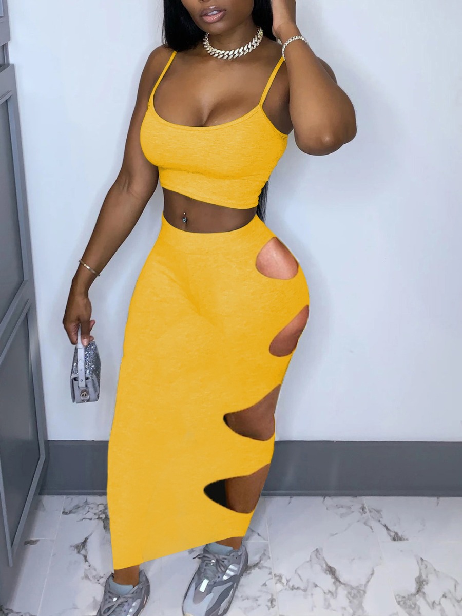 

Lovely Street U Neck Hollow-out Yellow Two Piece Skirt Set