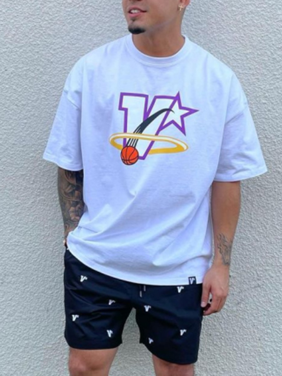

Lovely Men Casual Dropped Shoulder Letter Print White Two Piece Shorts Set