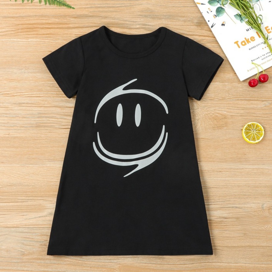 

Lovely Girl Casual O Neck Smiley Face Print Black Knee Length Dress