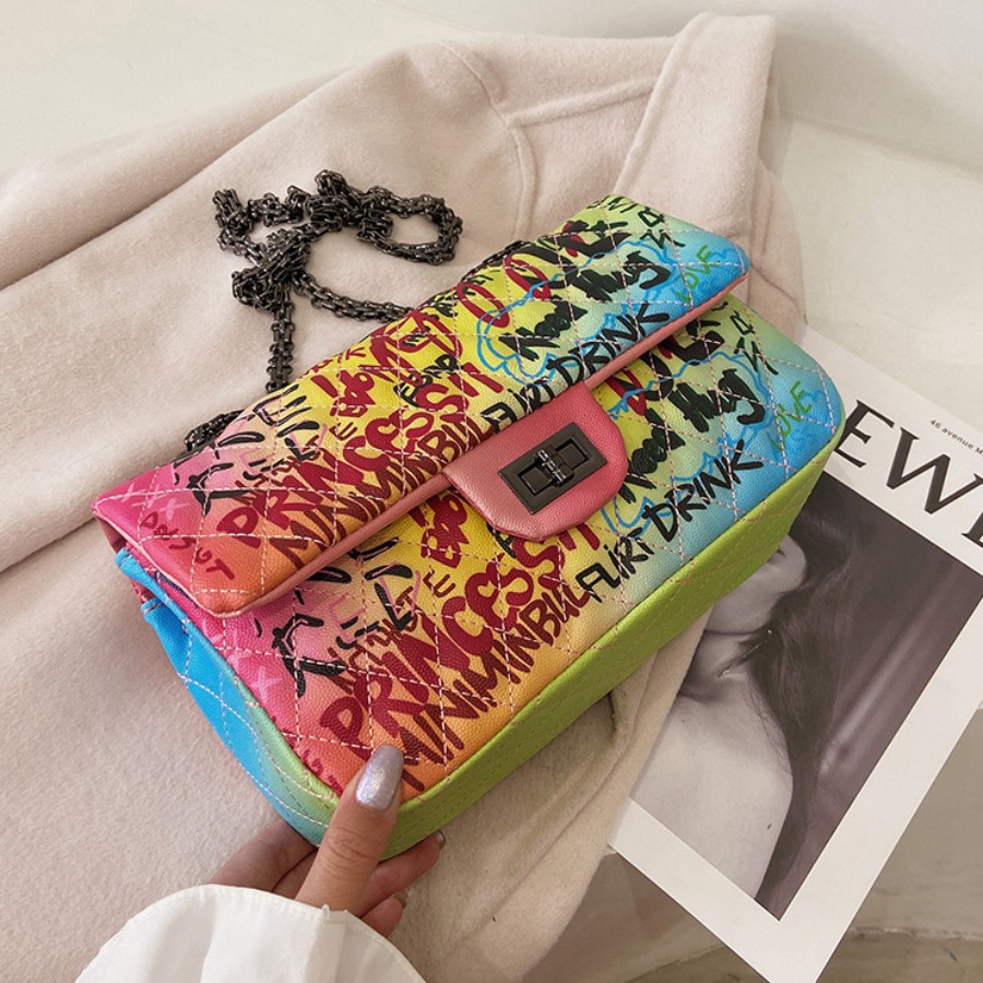 

LW Street Letter Print Multicolor Shoulder Bag, Multi