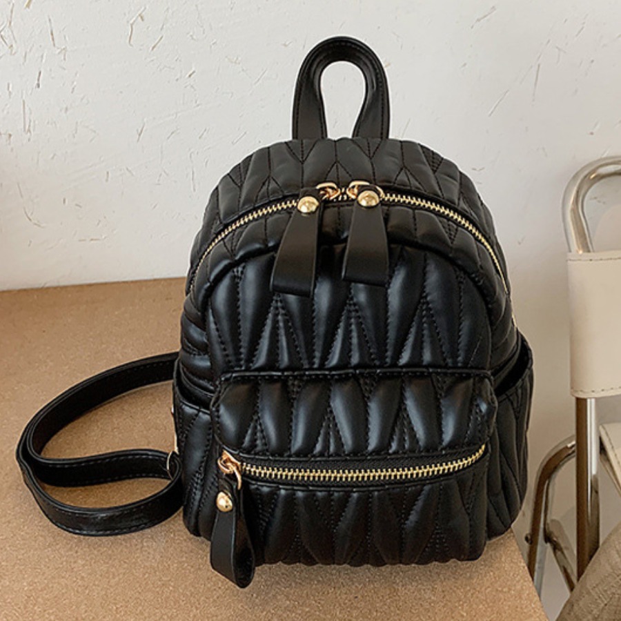 

LW Casual Quilted Slide Black Backpack