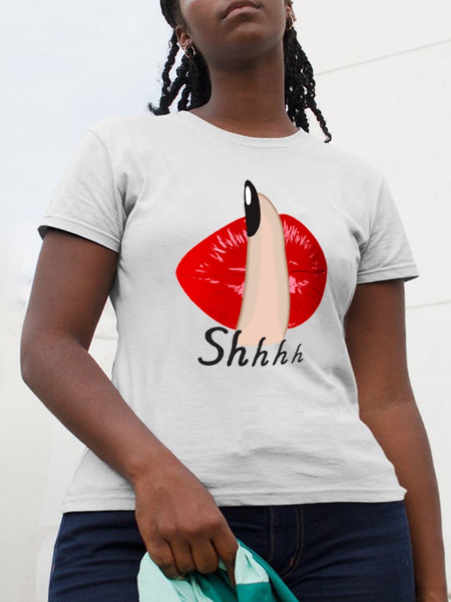 

Lovely Plus Size Casual Lip Letter Print White T-shirt
