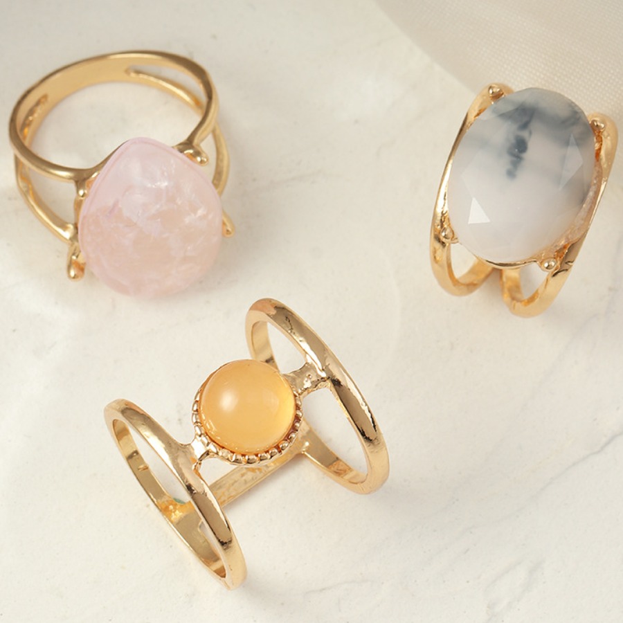 

LW Casual Pearl Decoration Gold 3-piece Ring