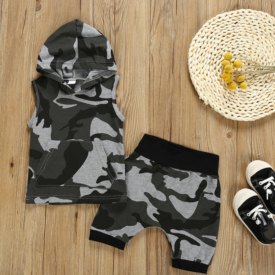 

Lovely Boy Sporty Hooded Collar Camo Print Grey Two Piece Shorts Set, Gray camouflage