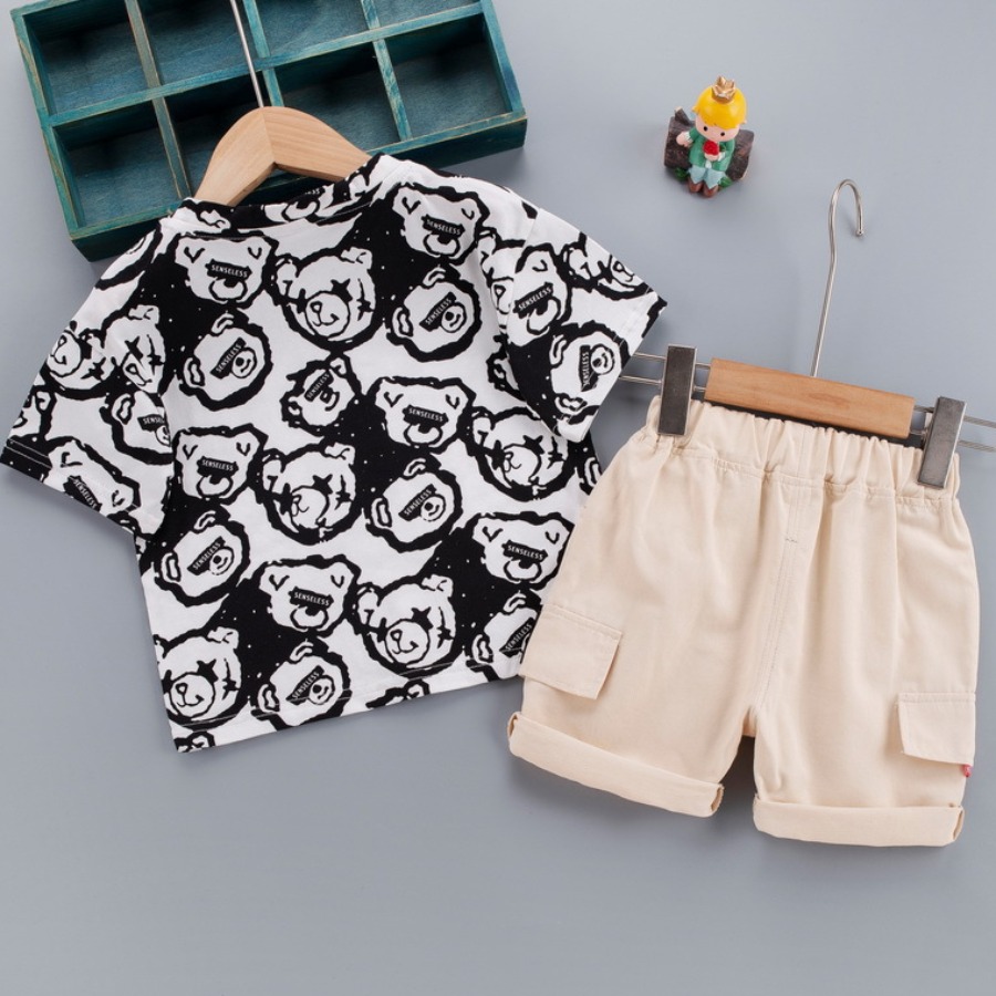 

Lovely Boy Street Letter Print Side Pocket White Two Piece Shorts Set