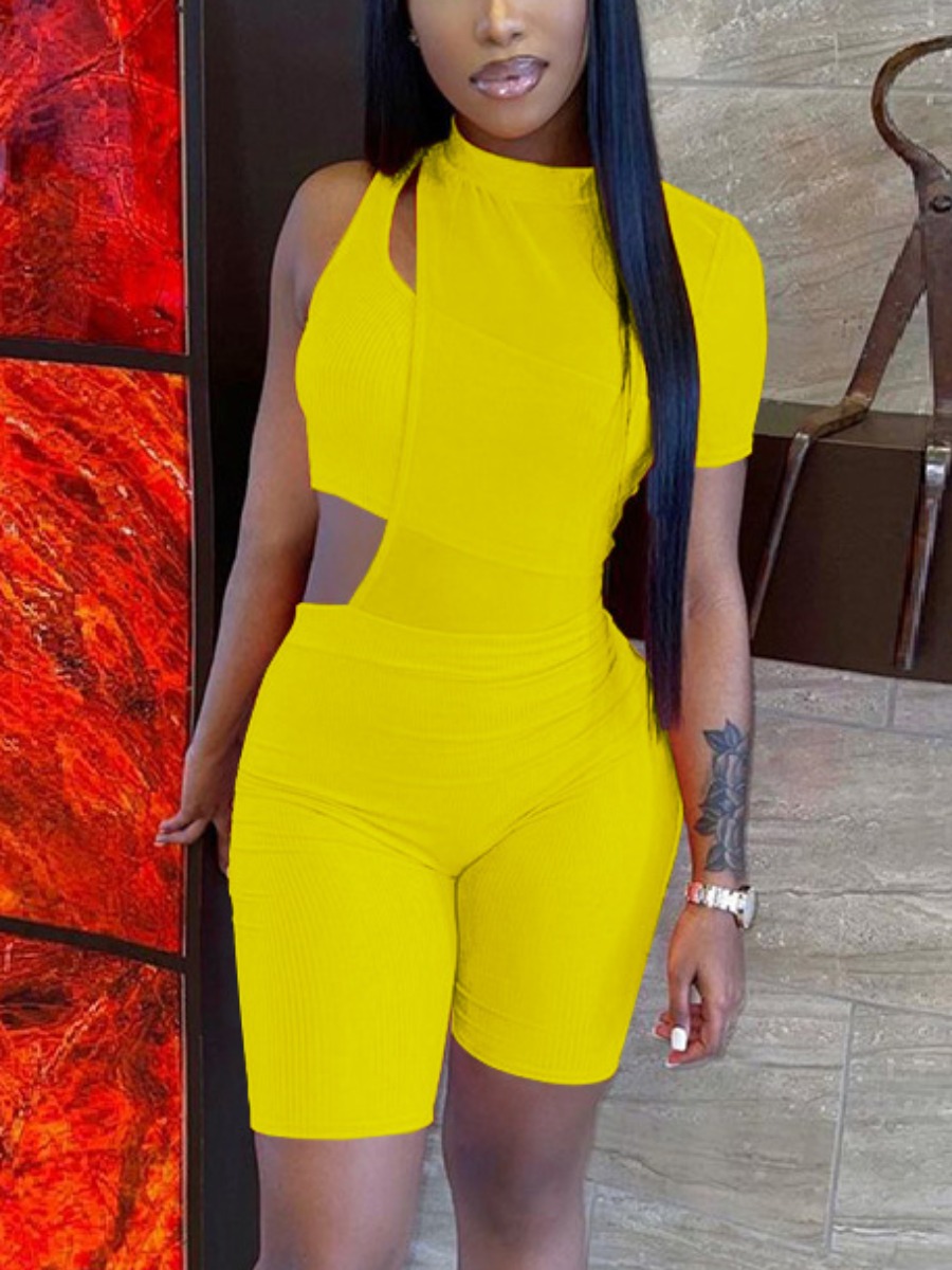 

Lovely Street Hollow-out Asymmetrical Yellow Two Piece Shorts Set