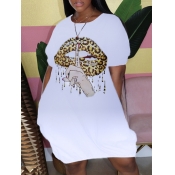 LW Plus Size O Neck Lip Print Dress