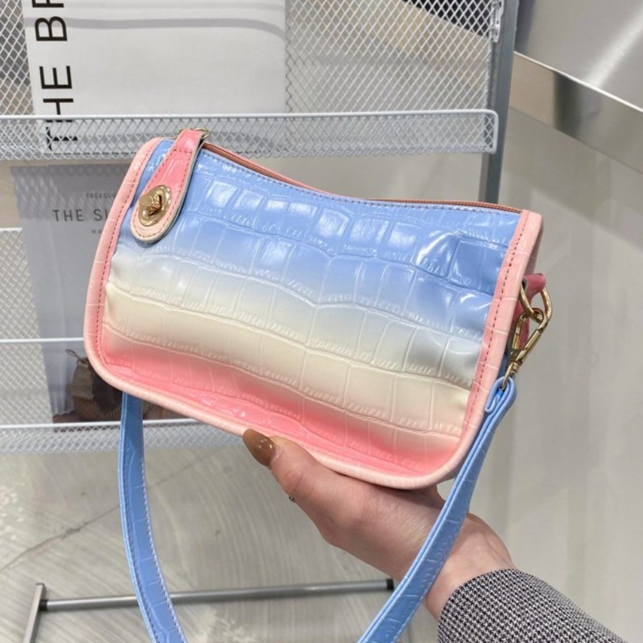 

Lovely Casual Gradient Blue Shoulder Bag