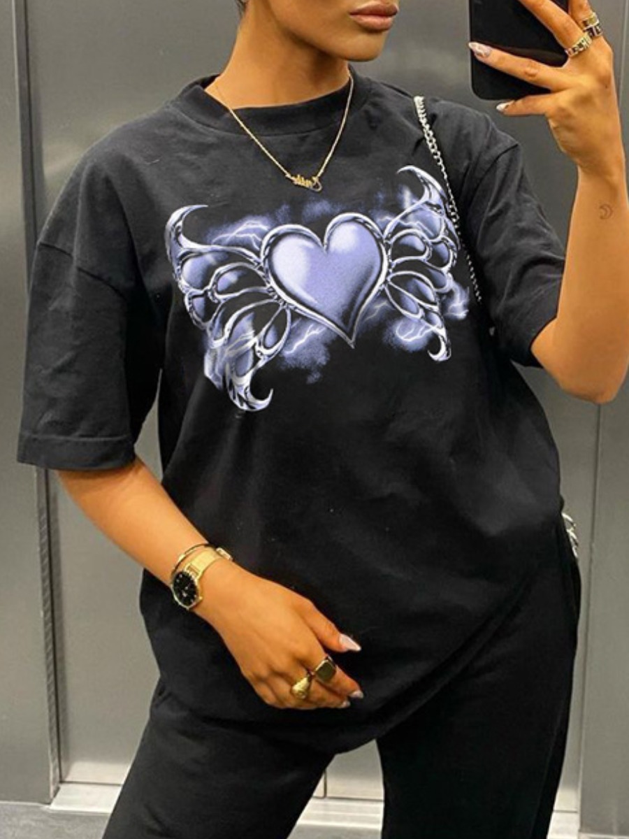 

Lovely Street Dropped Shoulder Heart-shaped Print Black T-shirt