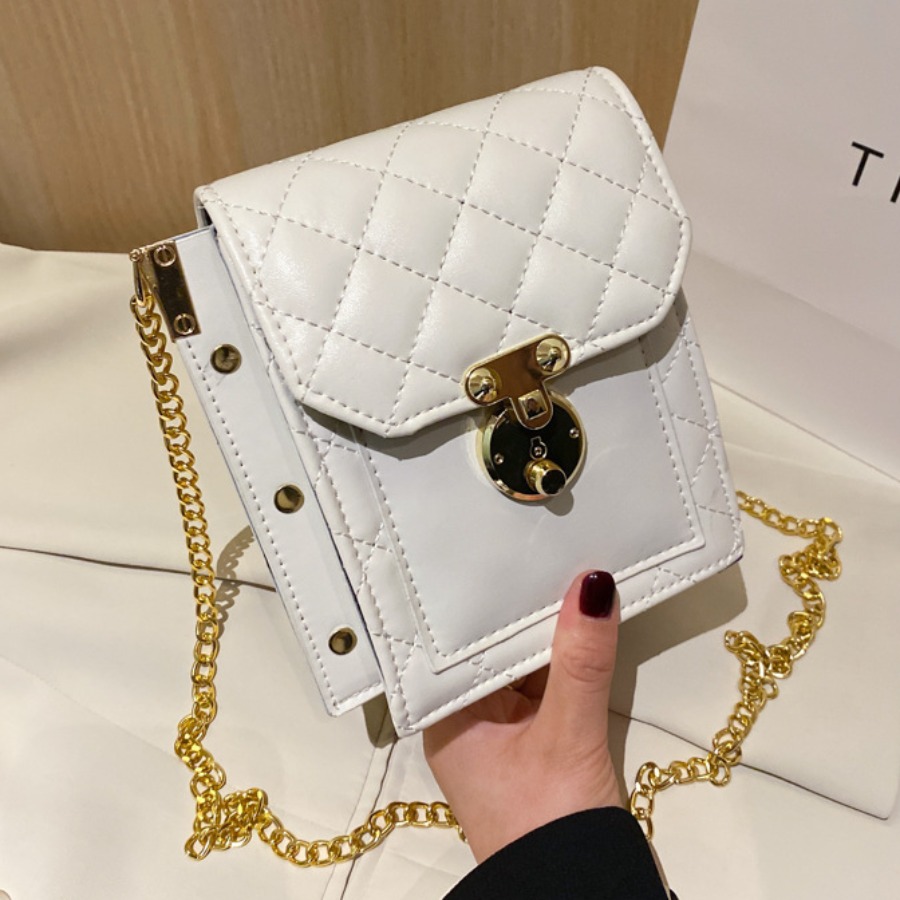 

Lovely Casual Chain Strap White Crossbody Bag