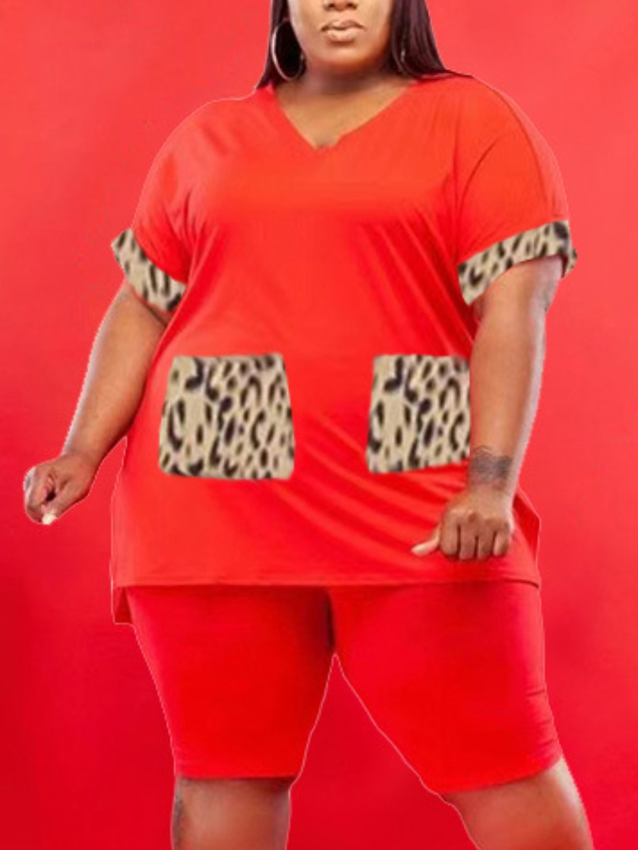

Lovely Plus Size Casual V Neck Leopard Print Croci Two-piece Shorts Set