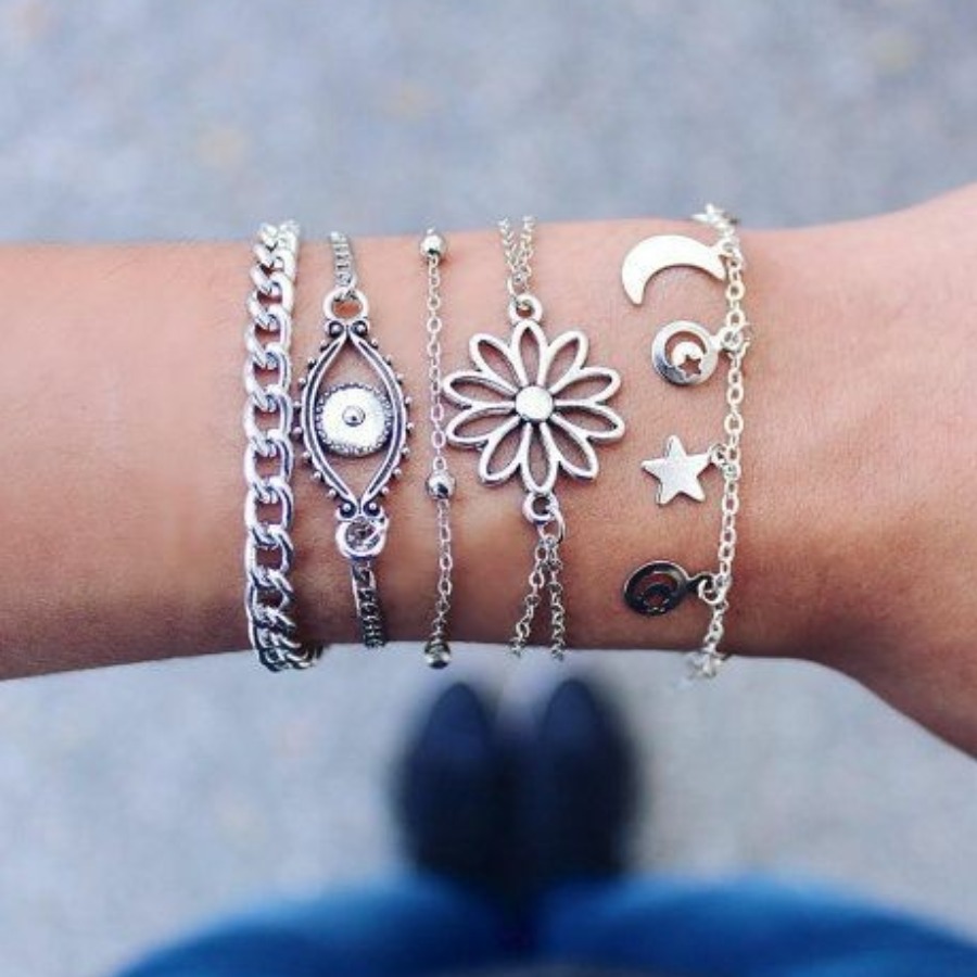 

Lovely Street Star Moon Decoration Silver Multilayer Bracelet