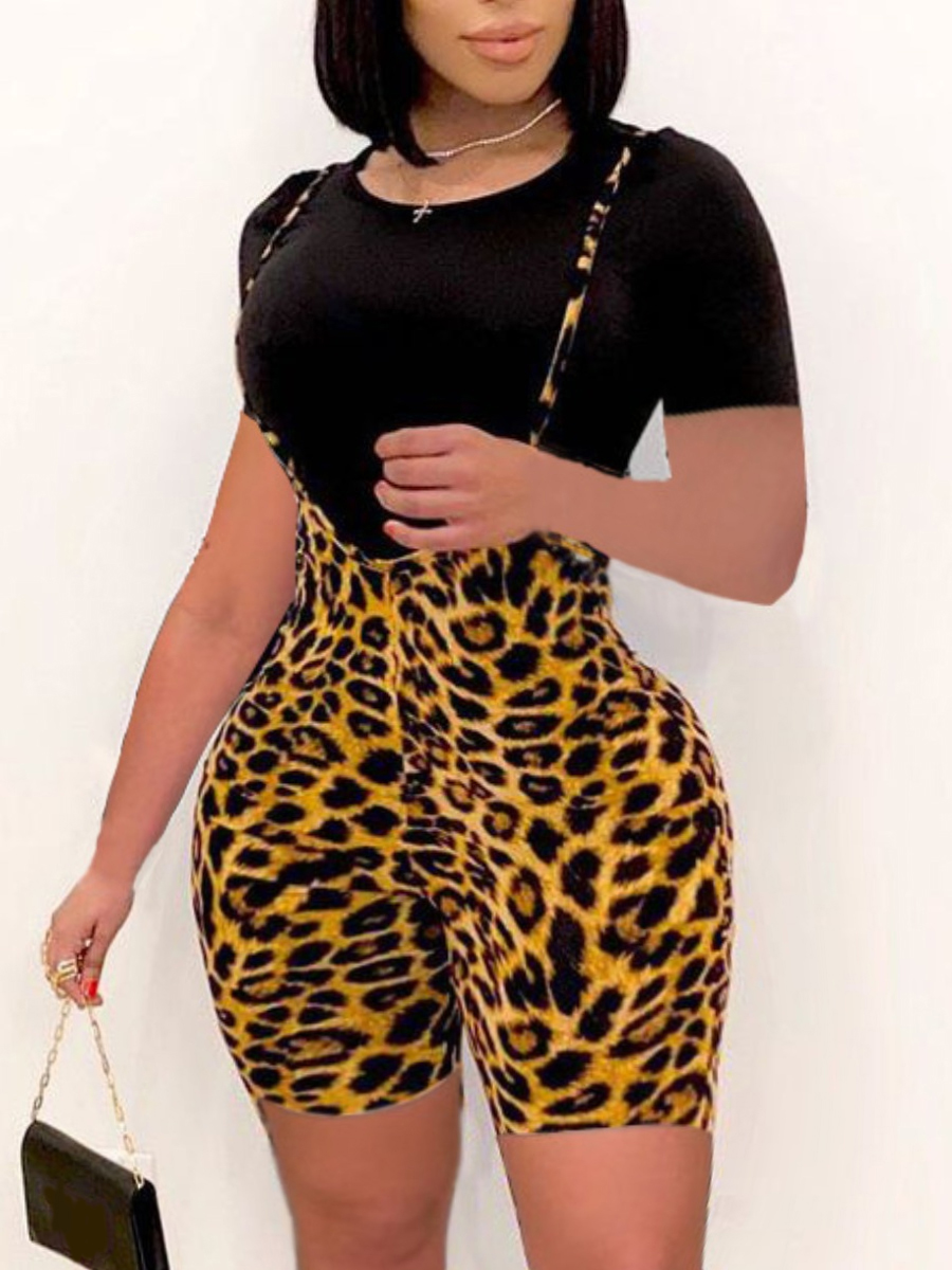 

Lovely Plus Size Casual Leopard Print Overall Yellow Two-piece Shorts Set
