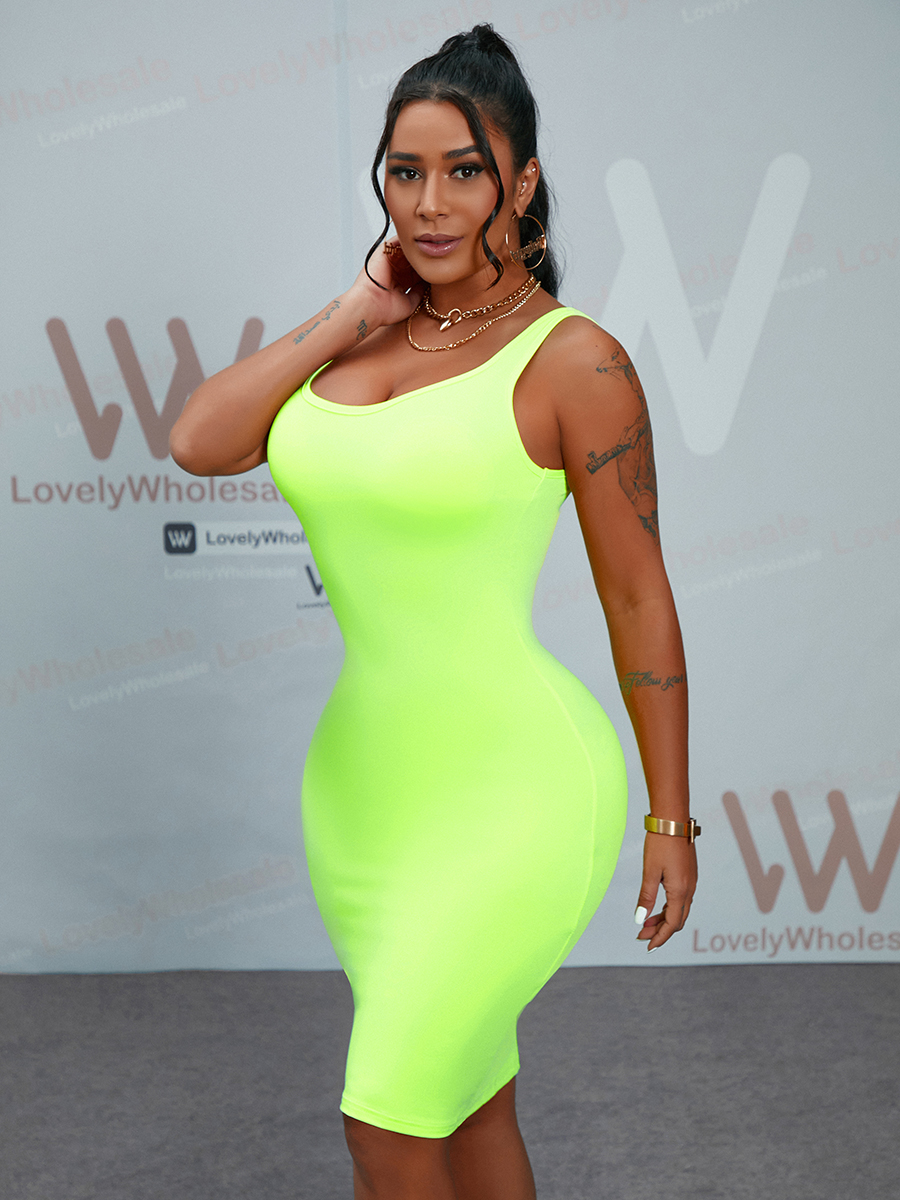 

LW Casual U Neck Basic Skinny Green Knee Length Dress
