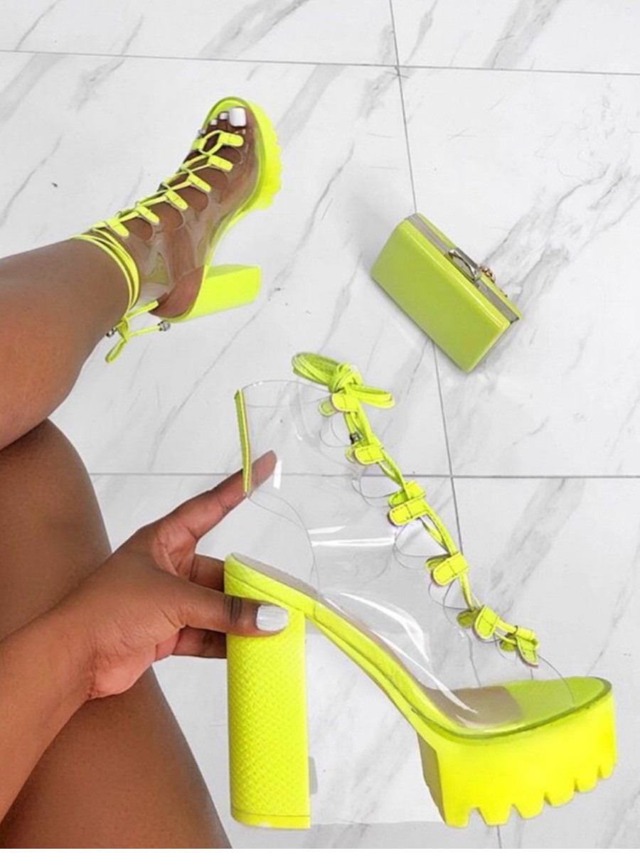 

LW Sexy Tie Leg Green Heels