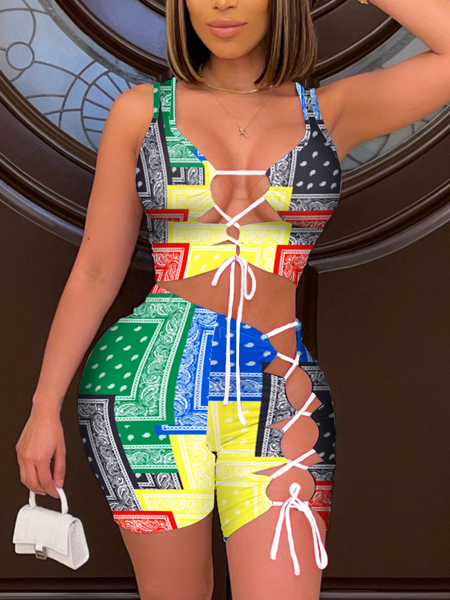 

Lovely Sexy Print Bandage Hollow-out Design Multicolor Two Piece Shorts Set, Multi