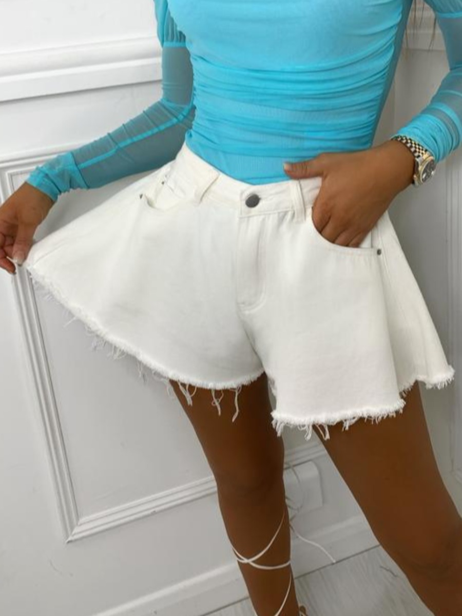 

LW Casual Raw Edge Flounce Design White Denim Shorts