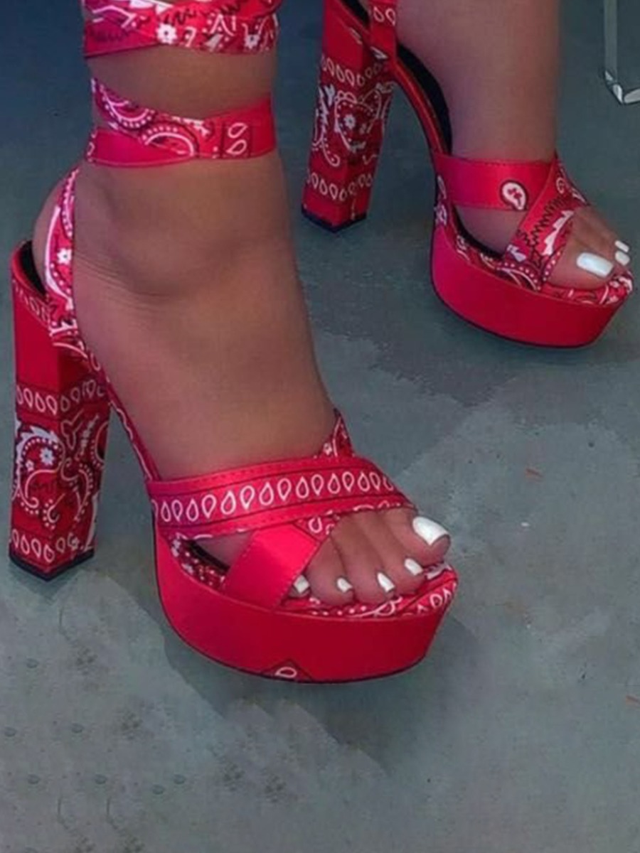 

LW Cashew Print Tie Leg Red Heels