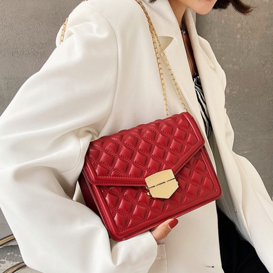 

Lovely Casual Plaid Pattern Red Shoulder Bag
