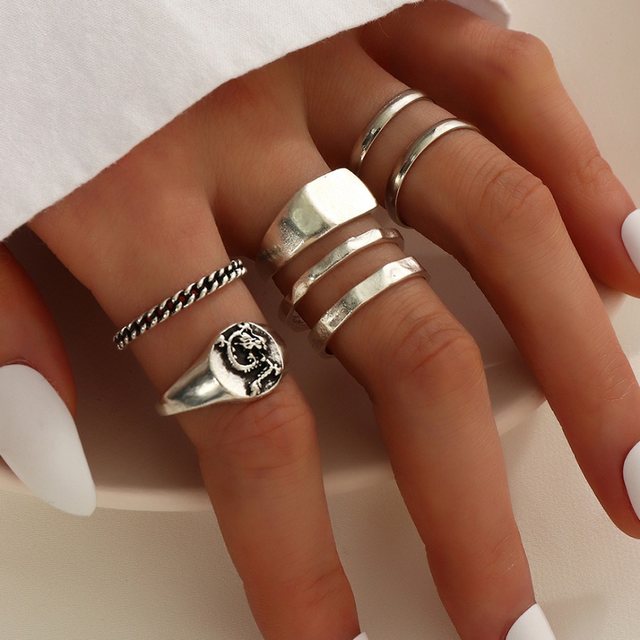 

LW Street Round Chain Decoration Silver Ring