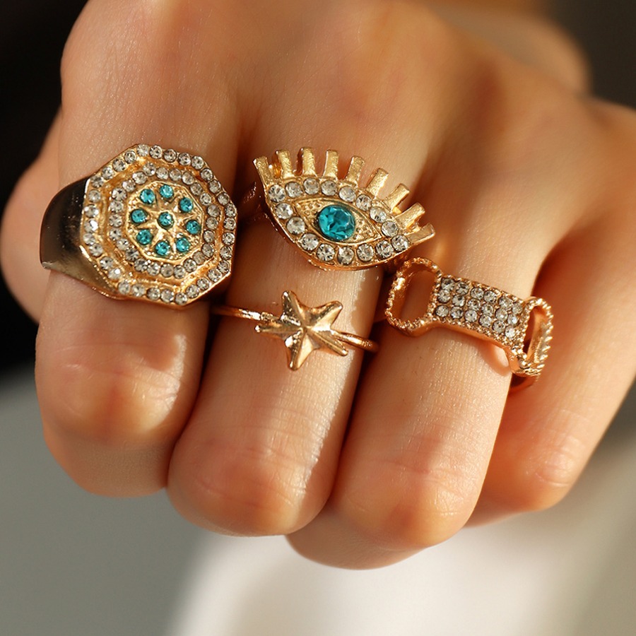 

Lovely Street Hollow-out Pearl Decoration Gold Ring