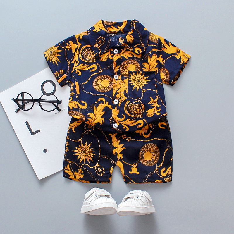 

Lovely Boy Chain Floral Print Yellow Two Piece Shorts Set