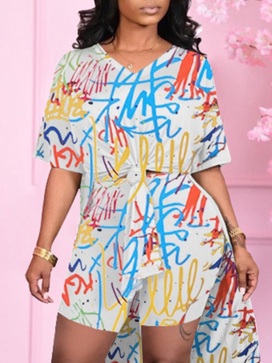

Lovely Street Graffiti Print Split White Two Piece Shorts Set