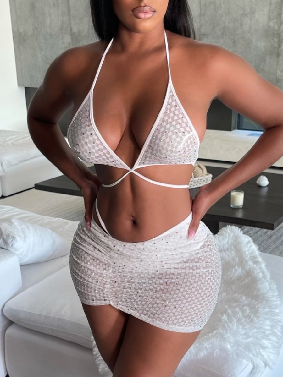

Lovely Boho Plaid Pattern Bandage Design White Two-piece Swimsuit