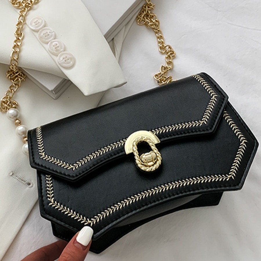 

Lovely Casual Chain Strap Black Crossbody Bag