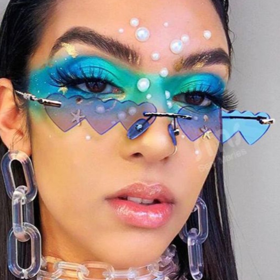 

LW Street Asymmetrical Blue Sunglasses