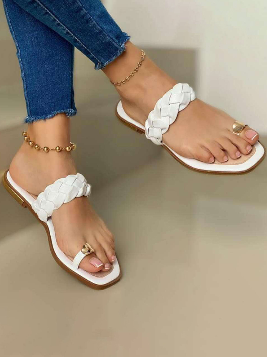 

LW Casual Braided White Slippers