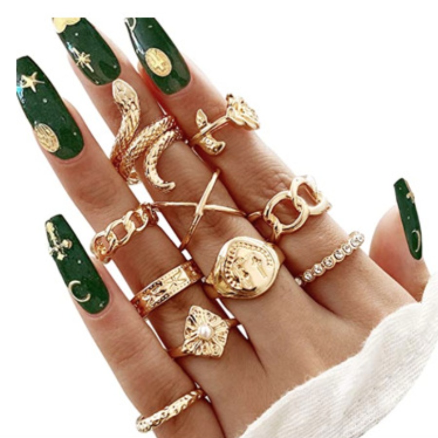

LW 10 Snake Chain Decoration Ring, Gold