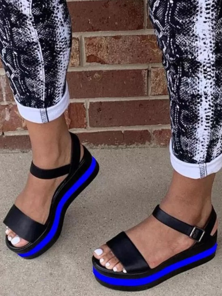 

LW Striped Buckle Design Platform Shoes, Blue