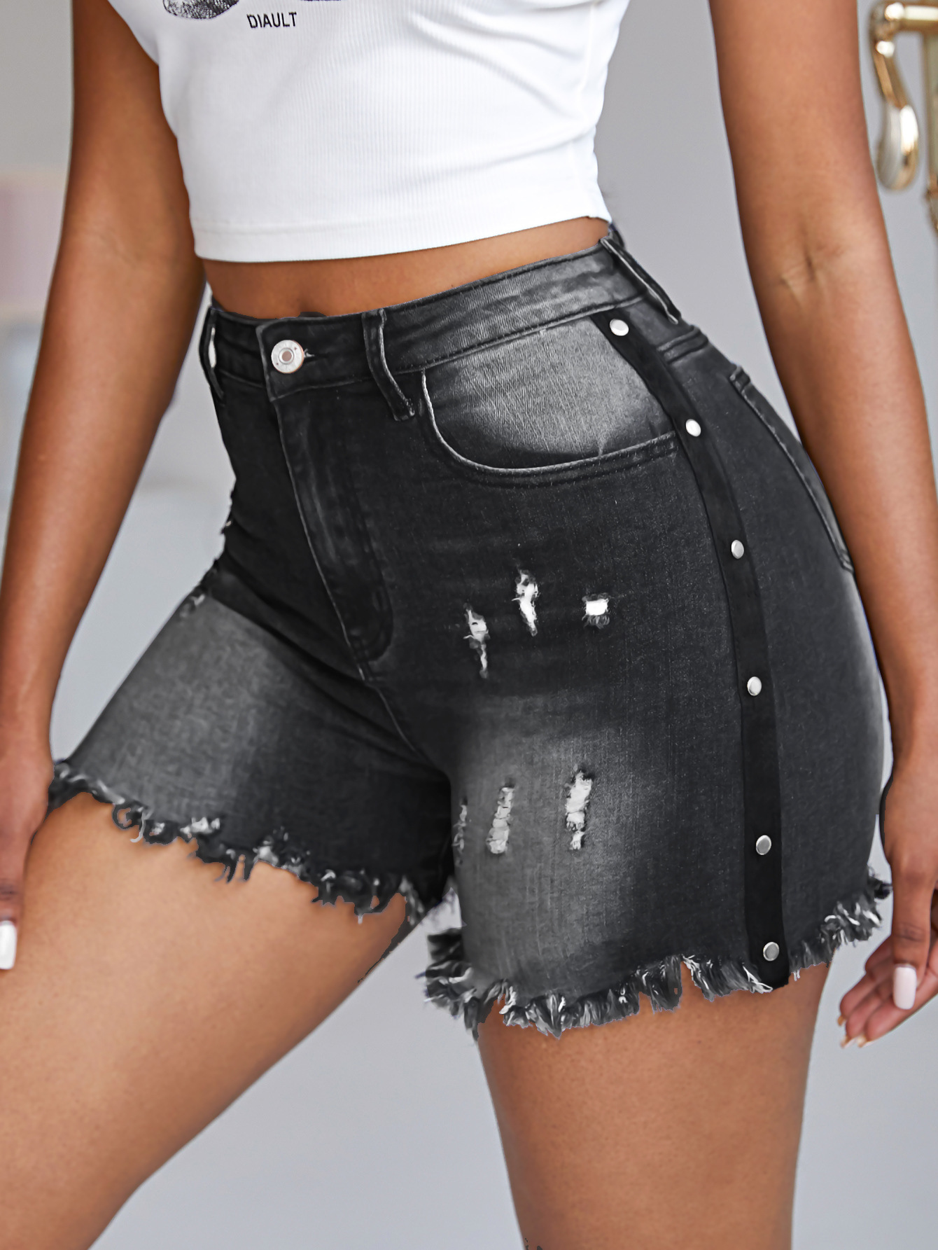 

Lovely Casual High-waisted Raw Edge Black Denim Shorts