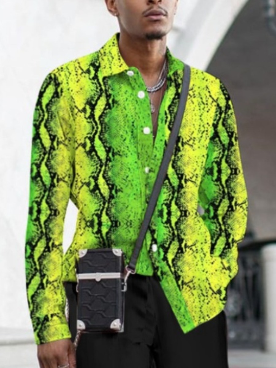 

Lovely Me Cobra Print Button Design Shirt, Green