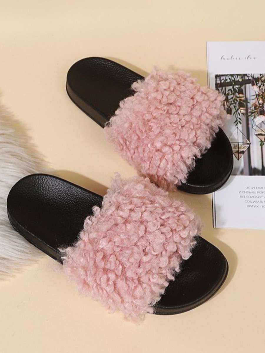 

LW Plush Round-toe Slippers, Pink