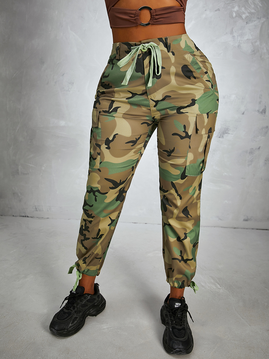

LW Camo Print Drawstring Pants