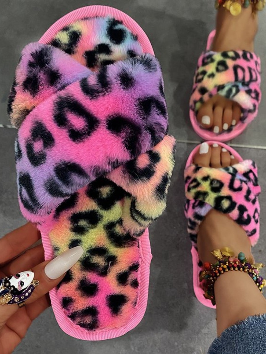 

Lovely Leopard Decoration Plush Slippers