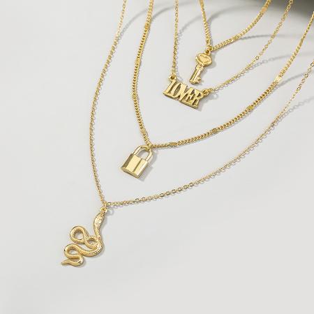 

Lovely Letter Snake Decoration Multilayer Necklace, Gold